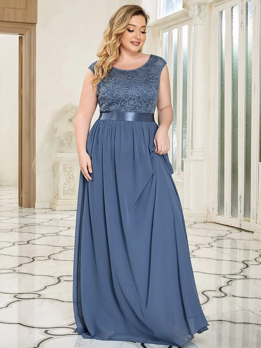 Plus Size Classic Round Neck V Back A-Line Chiffon Bridesmaid Dresses with Lace