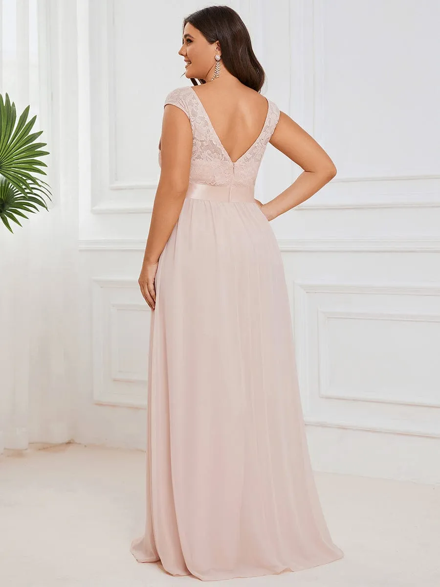 Plus Size Classic Round Neck V Back A-Line Chiffon Bridesmaid Dresses with Lace