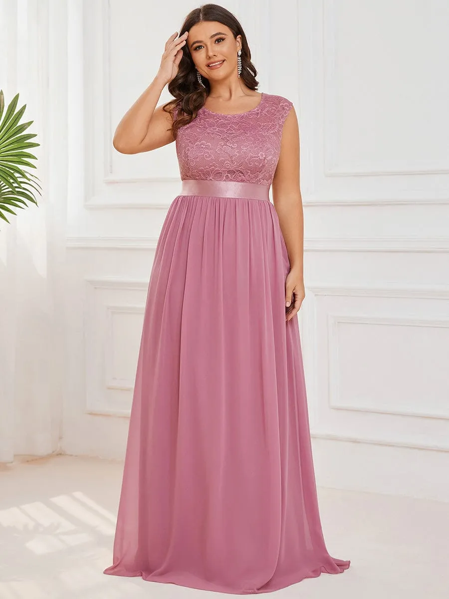 Plus Size Classic Round Neck V Back A-Line Chiffon Bridesmaid Dresses with Lace